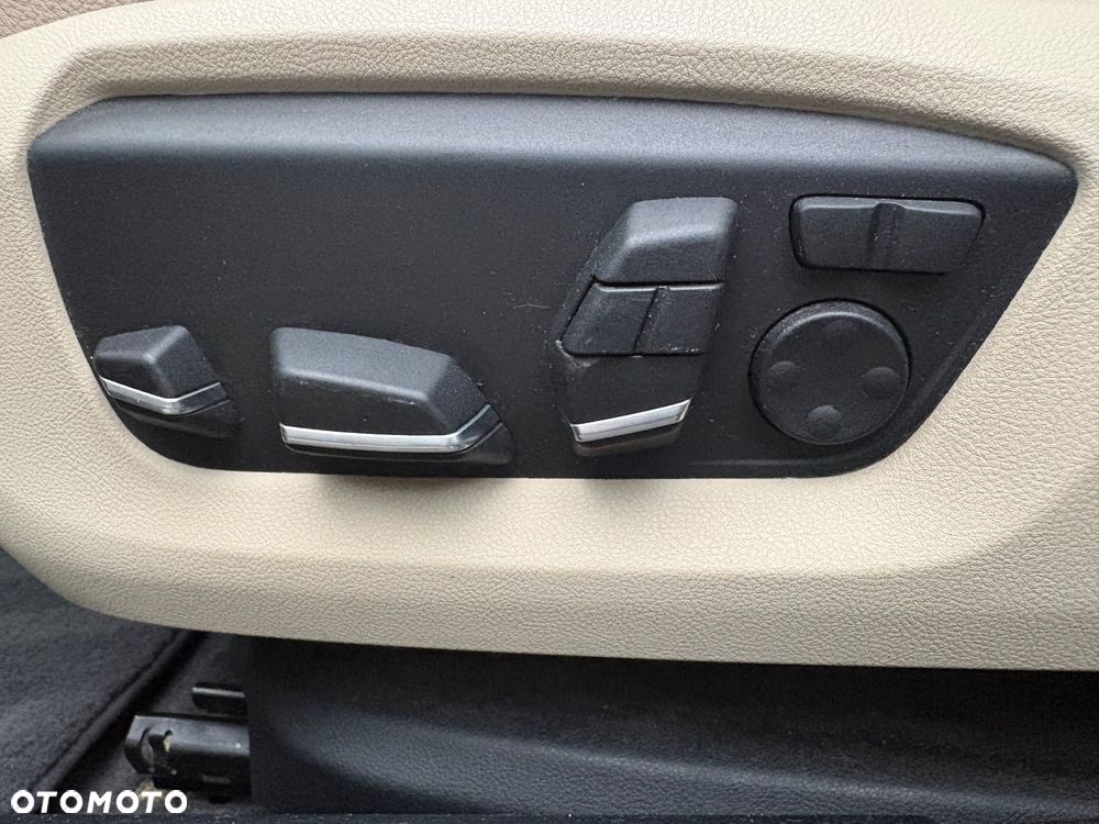 BMW Seria 5 - 15
