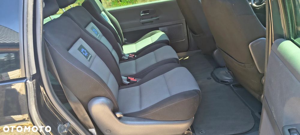 Volkswagen Sharan 2.0 TDI Special - 16