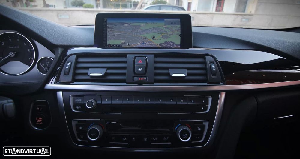 BMW 335 i xDrive L.Mod.Auto - 21