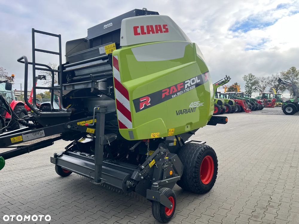 Claas Variant 485 RC - 8