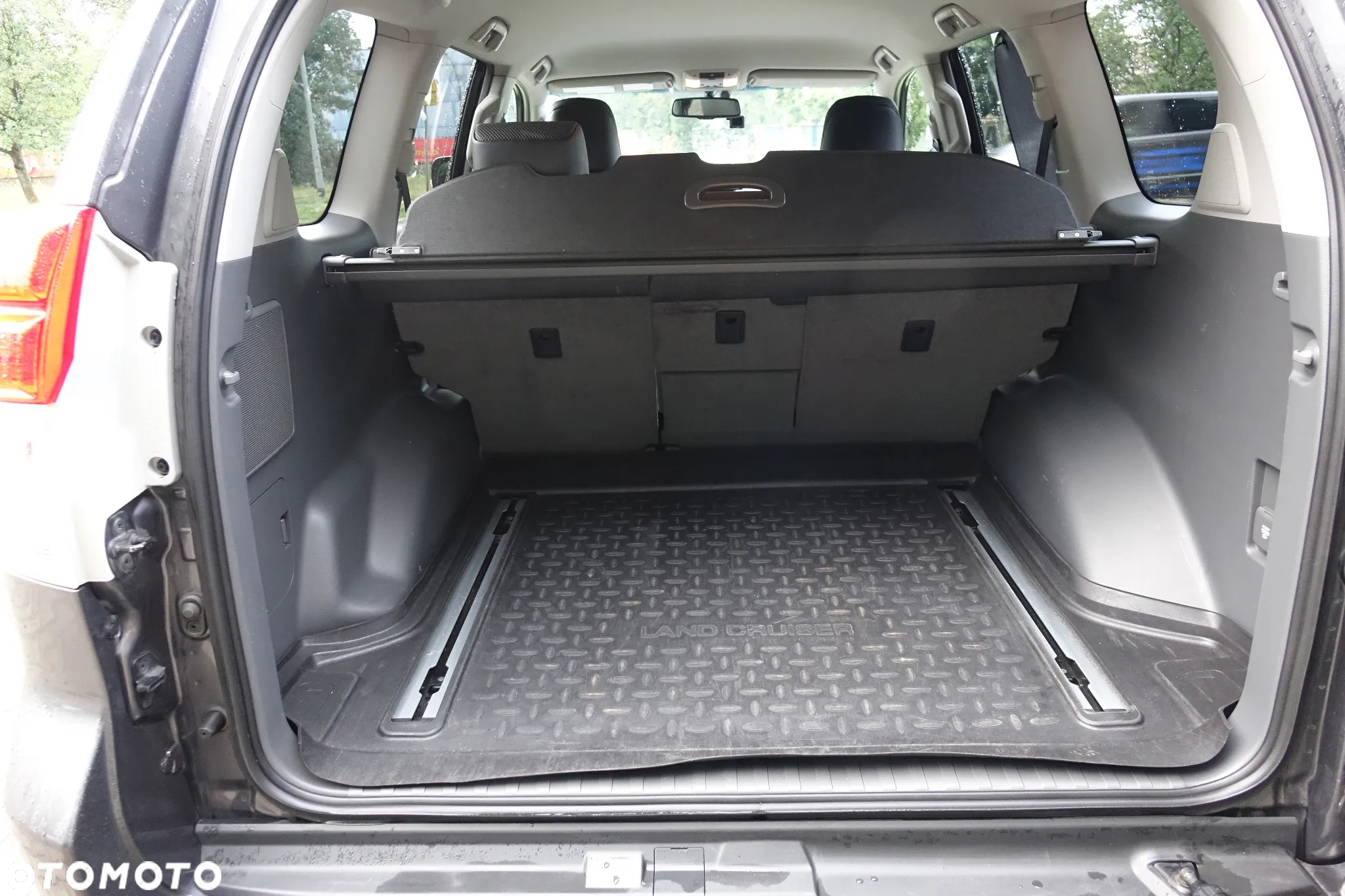 Toyota Land Cruiser LC 3.0 D-4D Sol plus - 11