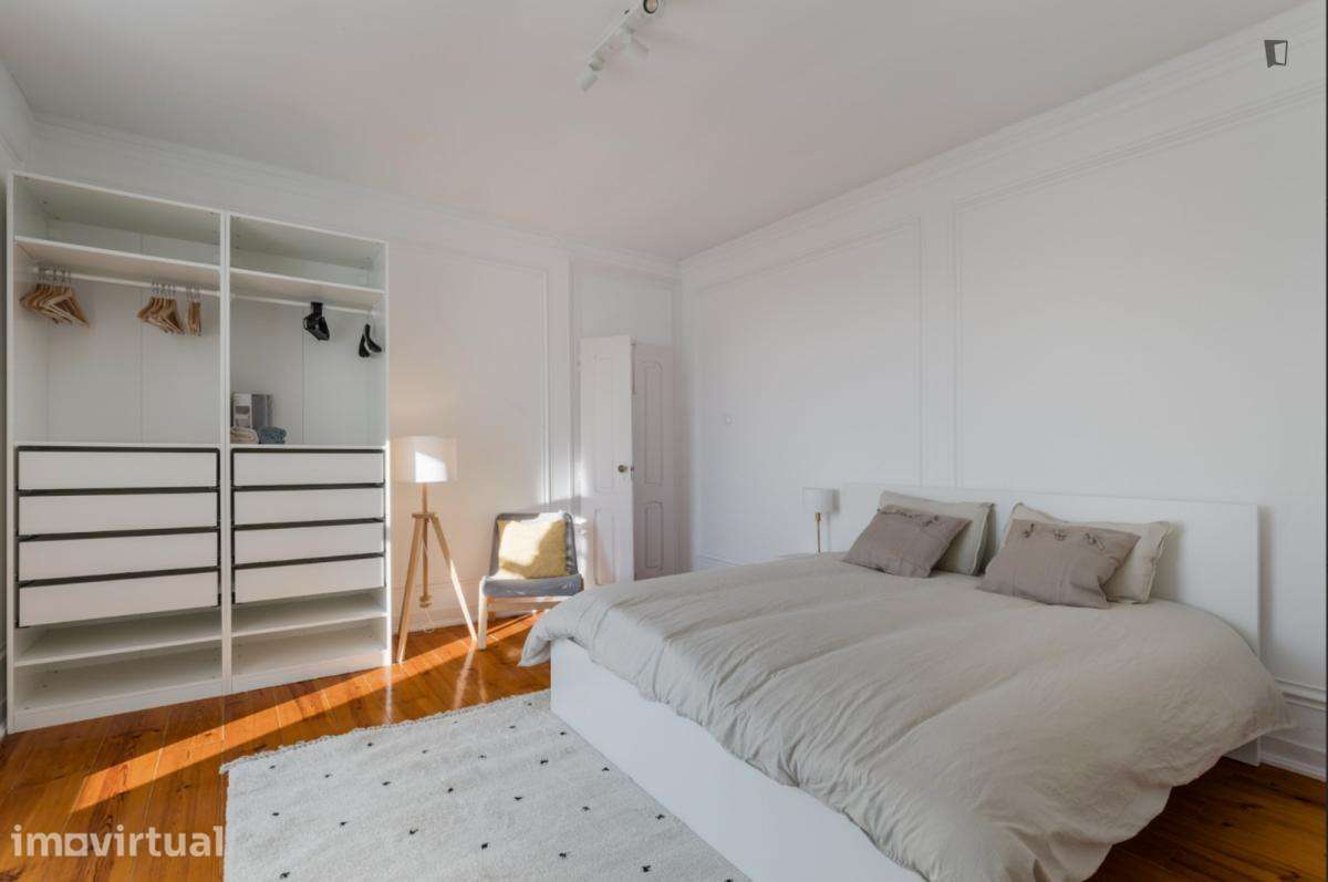 Quarto - localizado em Penha de França Lisbon - Grande imagem: 3/12