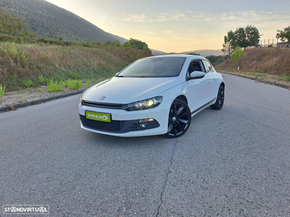 VW Scirocco 2.0 TDI Sport DSG - 1