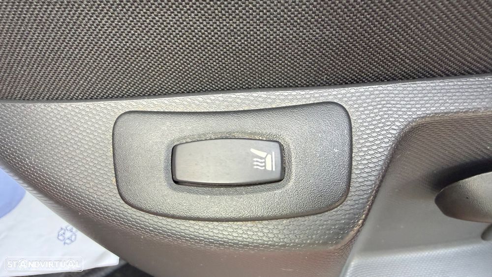 Renault Captur TCe 120 EDC Helly Hansen - 19