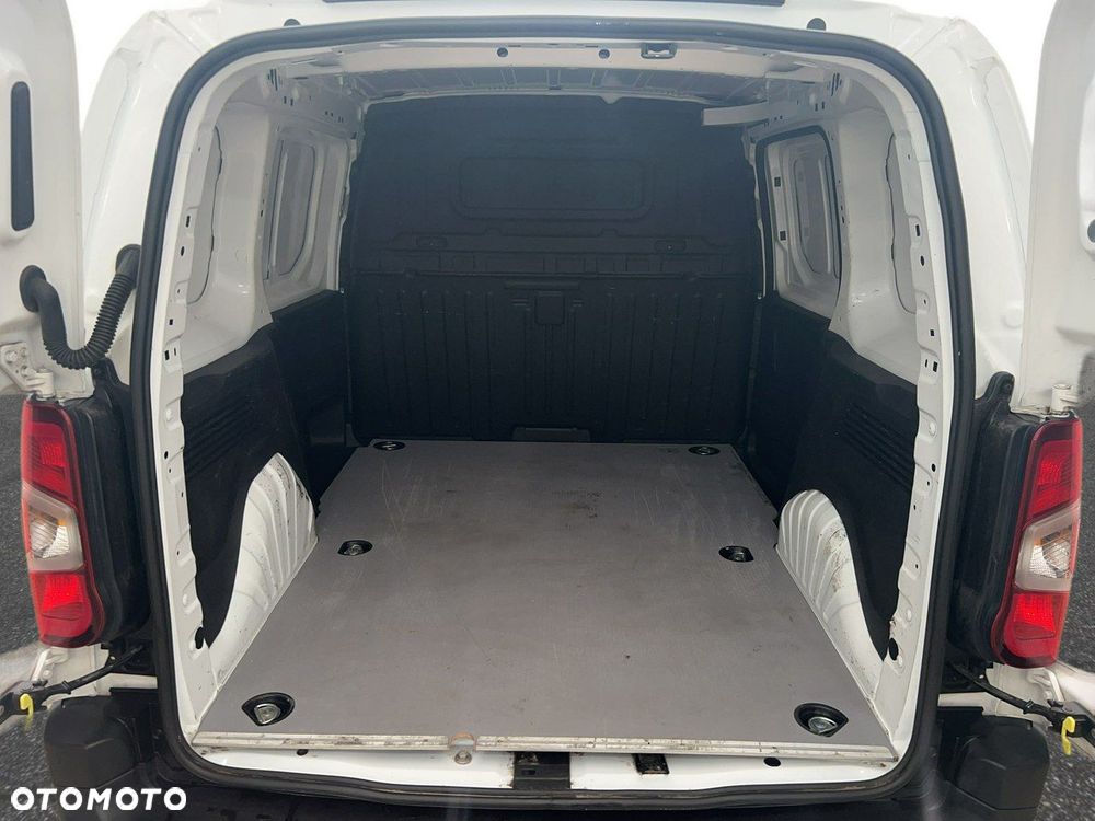 Toyota Proace City - 11
