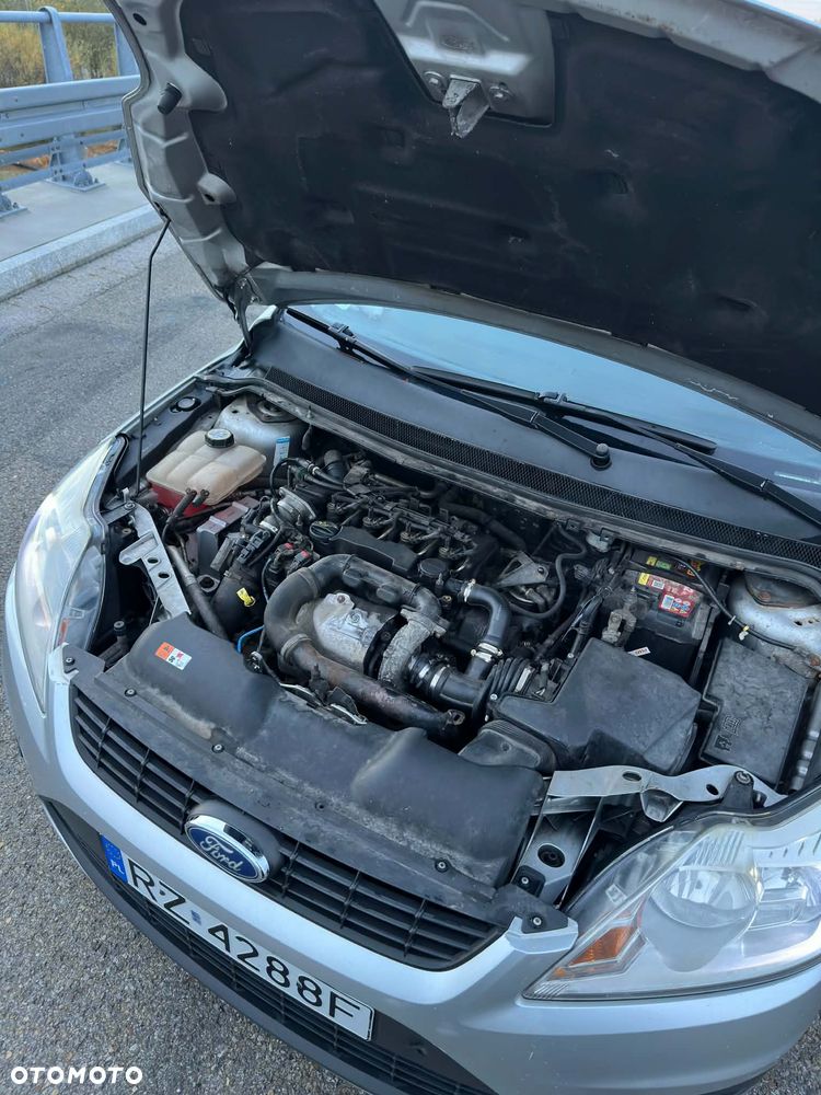 Ford Focus - 8