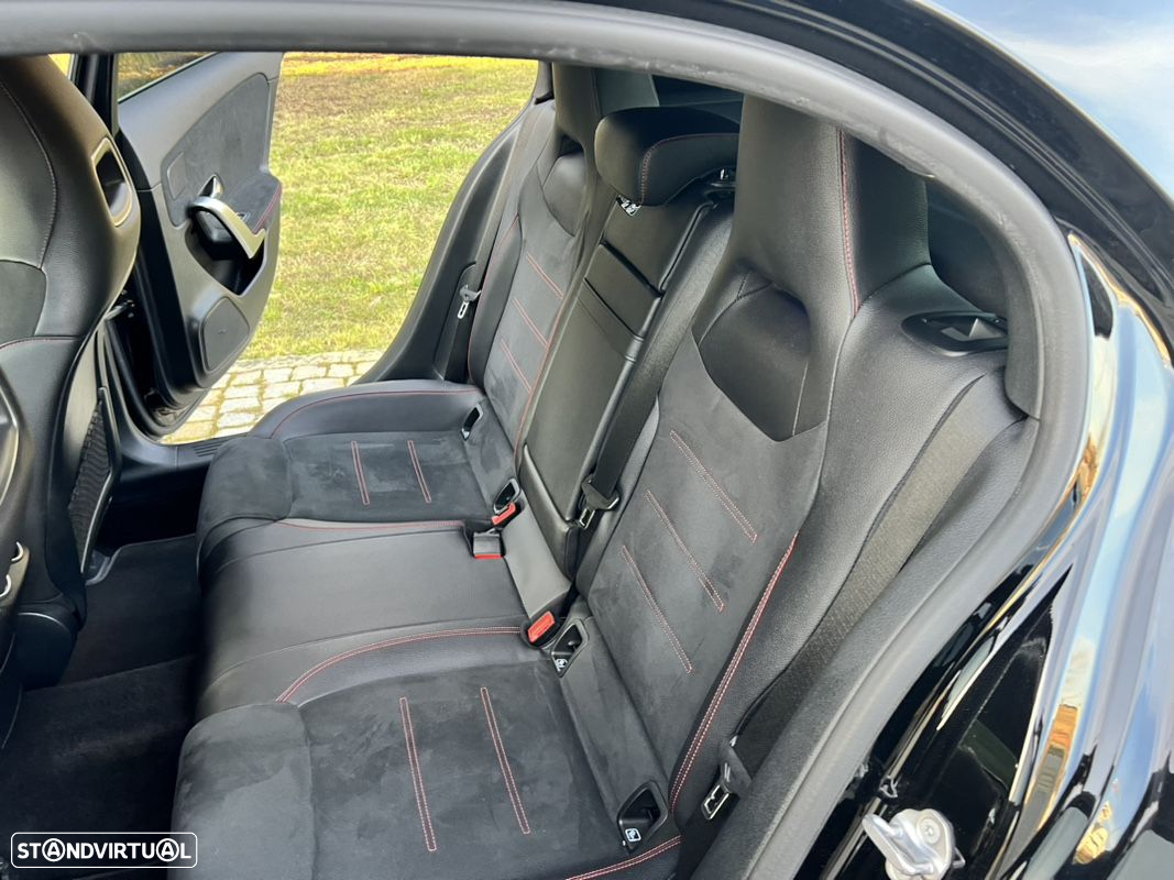 Mercedes-Benz A 180 d AMG Line Aut. - 32