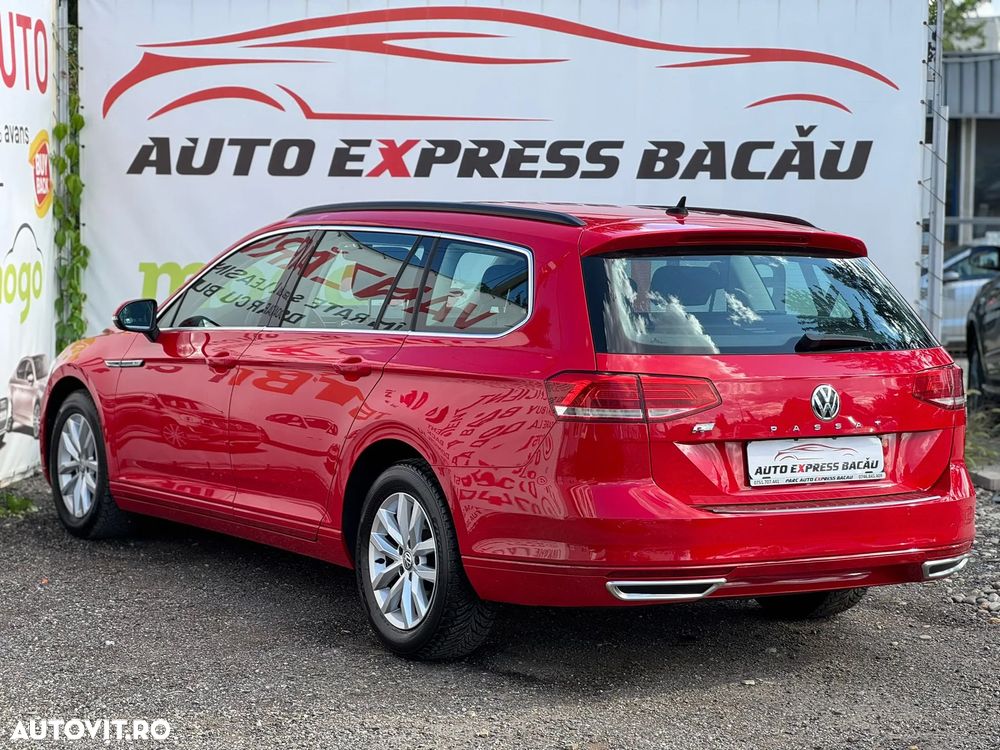 Volkswagen Passat Variant 1.6 TDI (BlueMotion Technology) DSG Comfortline - 4