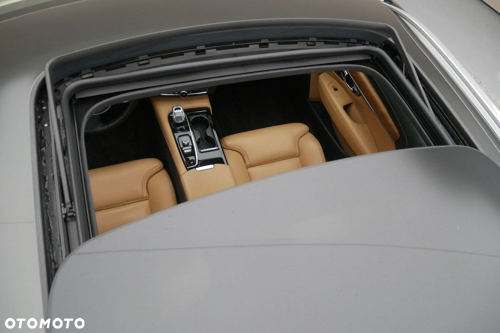 Volvo V90 - 32