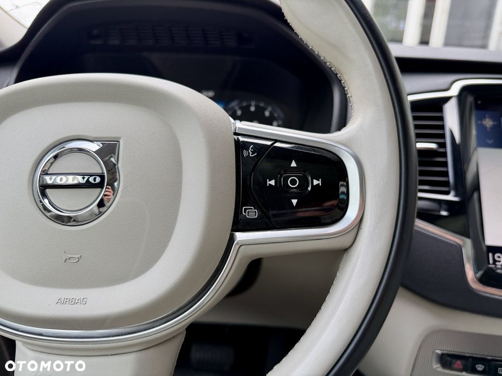Volvo XC 90 T5 AWD Geartronic Inscription - 17