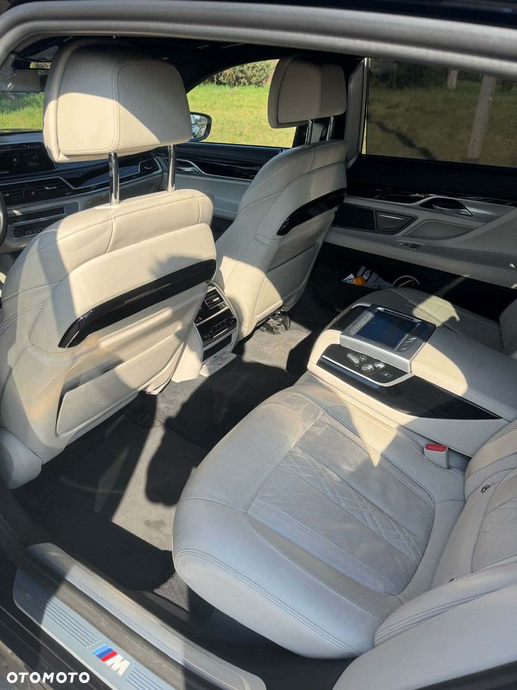 BMW Seria 7 740Ld xDrive mHEV sport - 10
