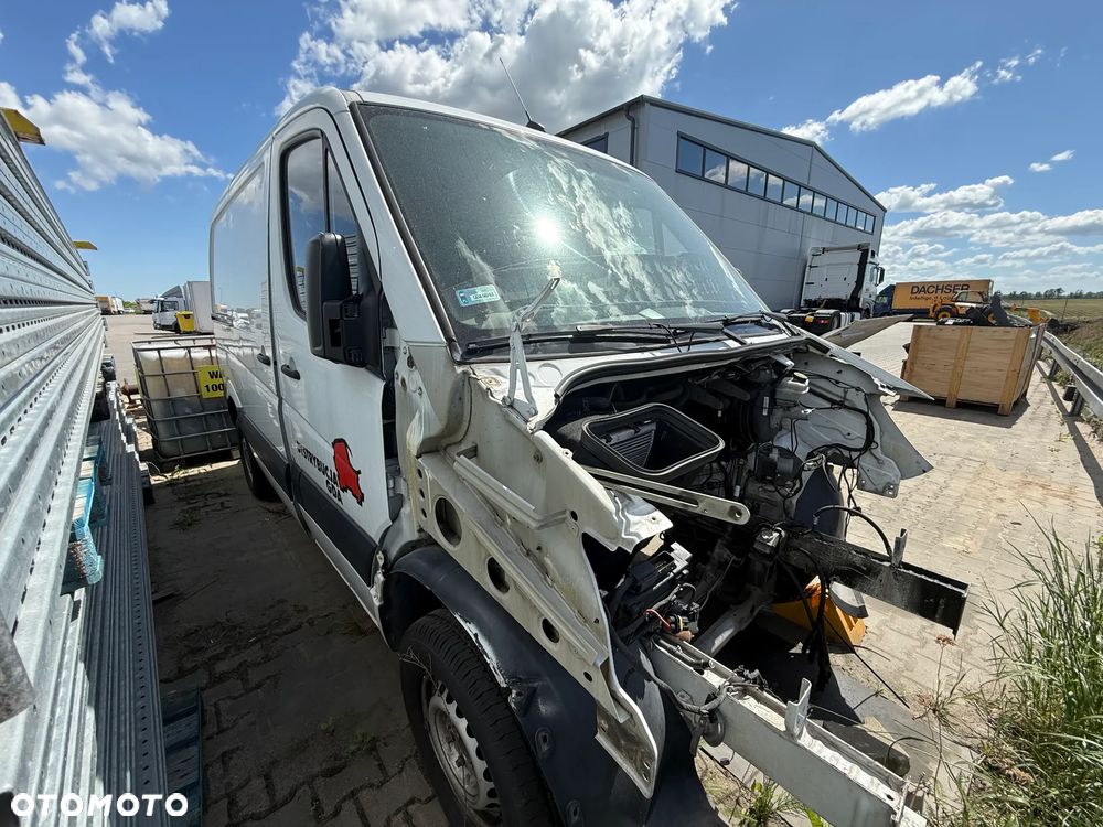 Mercedes-Benz Sprinter - 3