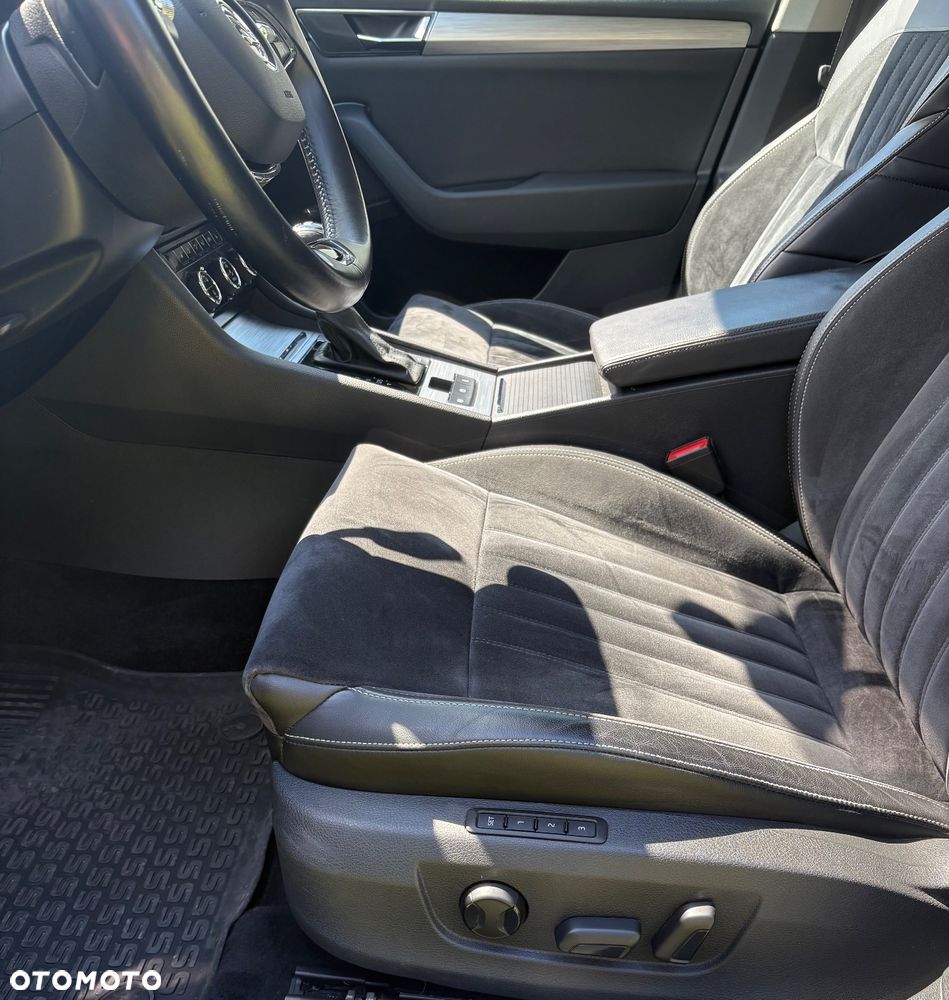Skoda Superb 1.6 TDI Style DSG - 11