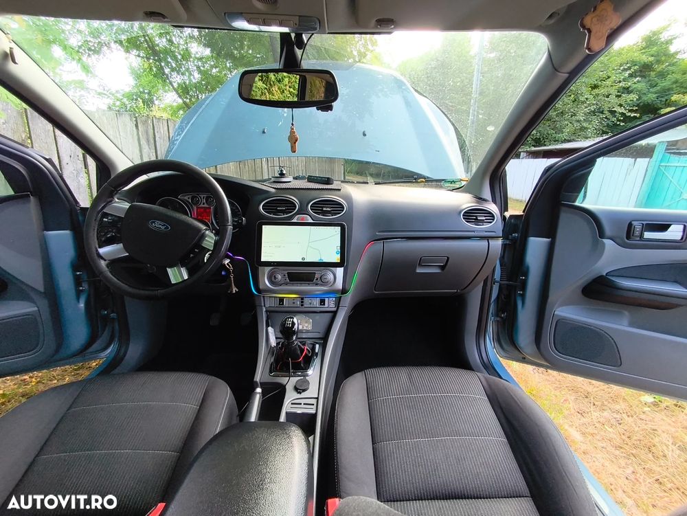 Ford Focus 1.6 TDCI DPF Titanium - 17