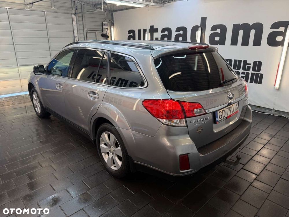 Subaru Outback - 6