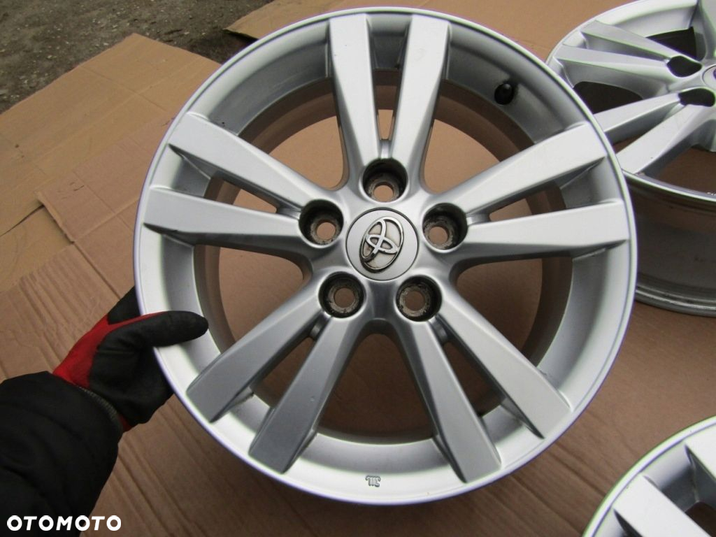 Felgi 16 Toyota Auris Avensis II III Prius Verso Corolla RAV4 5x114,3 ET39 - 13