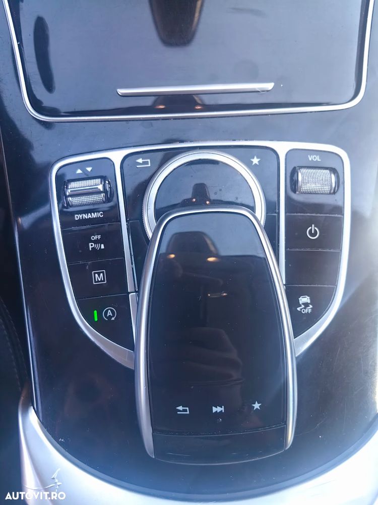 Mercedes-Benz GLC 250 d 4MATIC - 11