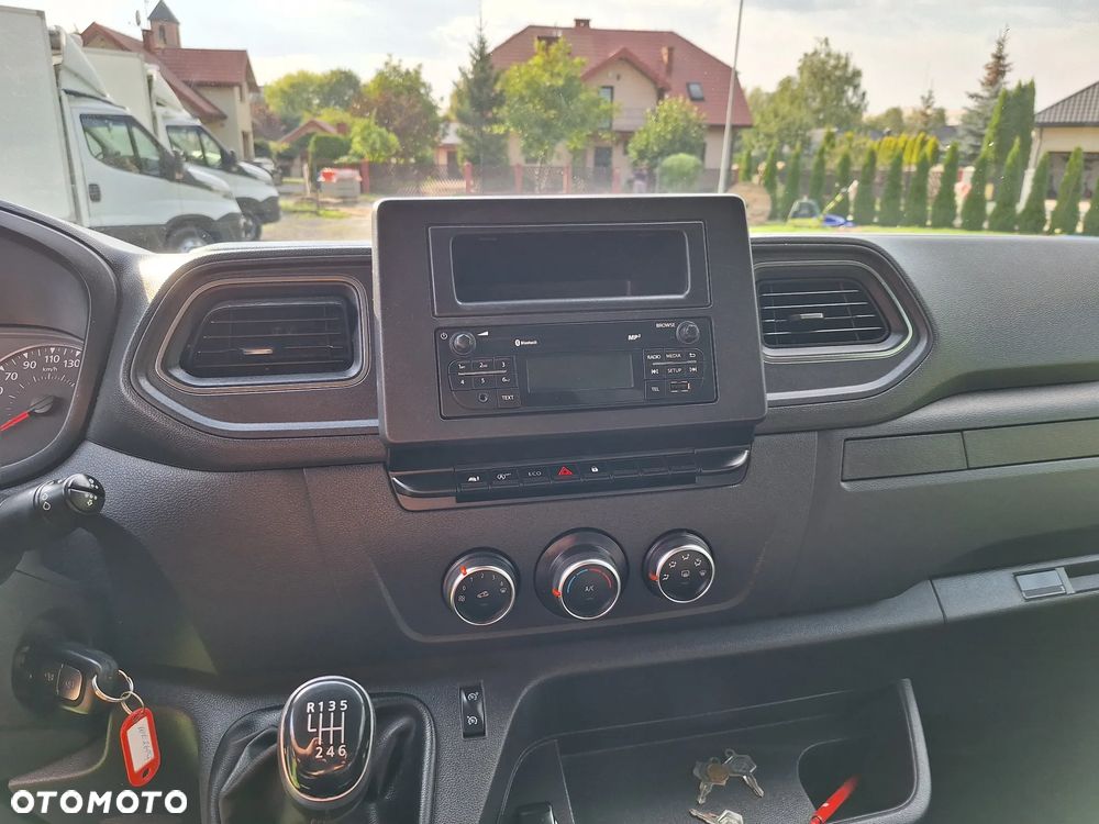 Renault Master - 13