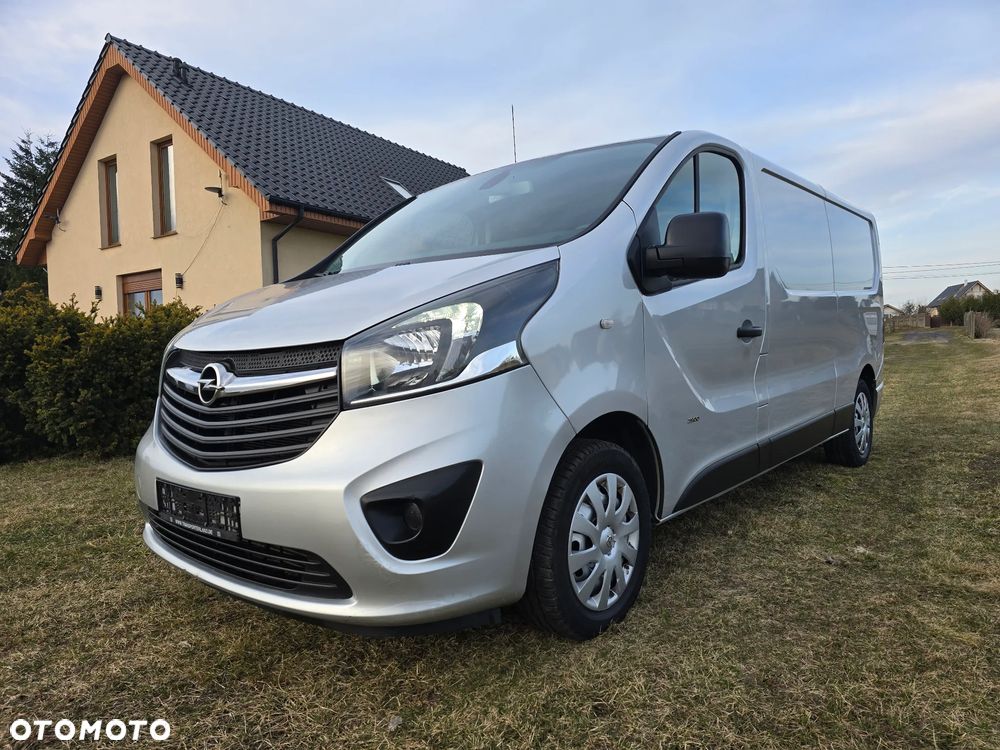 Opel Vivaro - 19