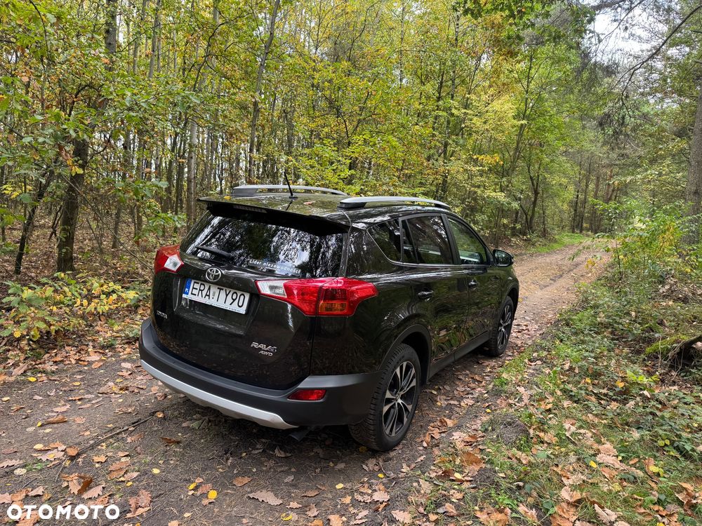 Toyota RAV4 - 10