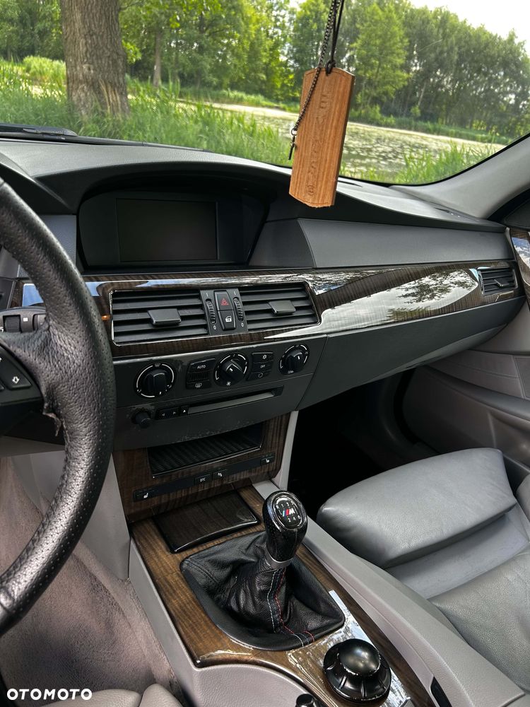 BMW Seria 5 - 19
