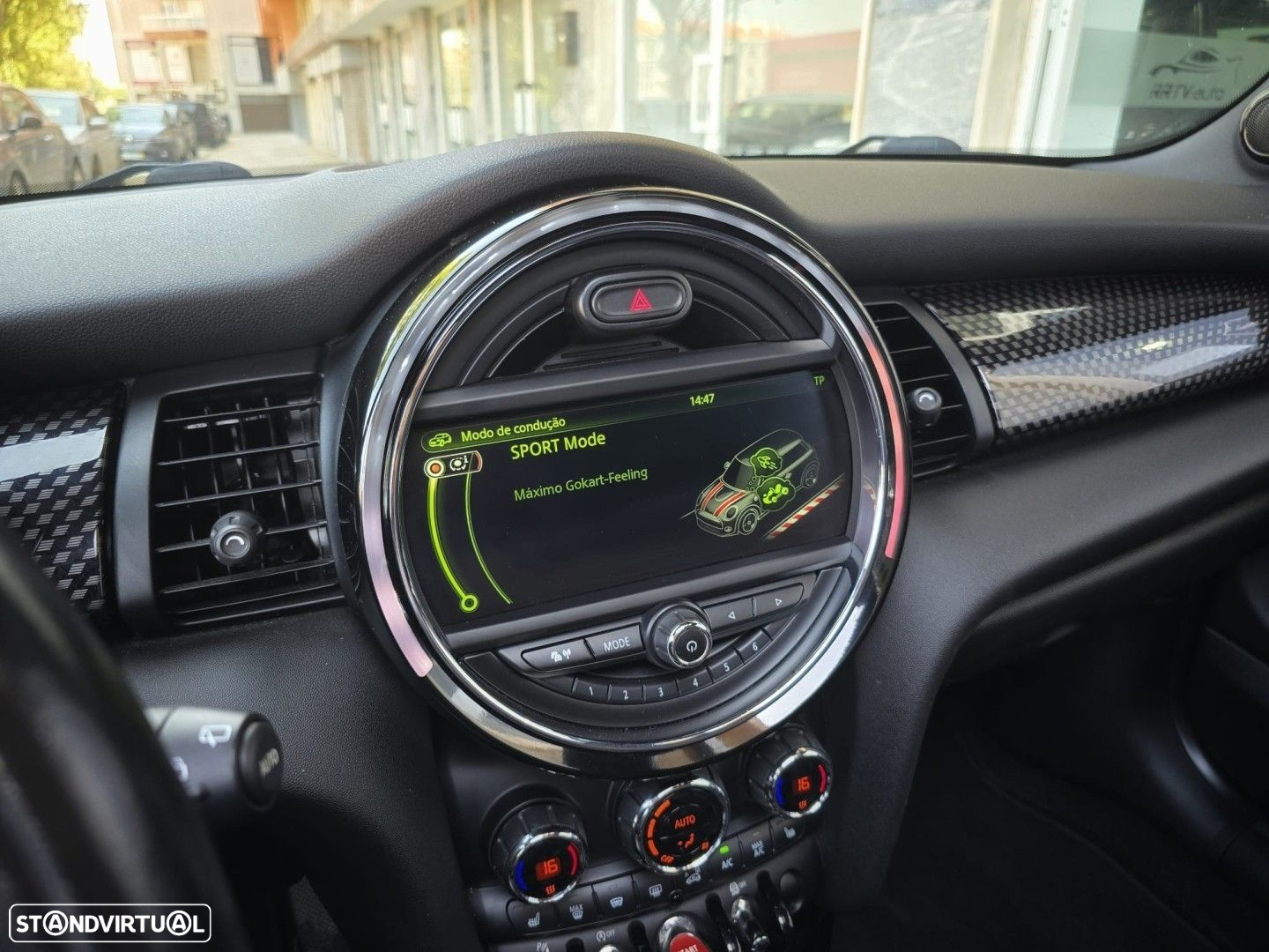 MINI 3 Portas Cooper SD - 29