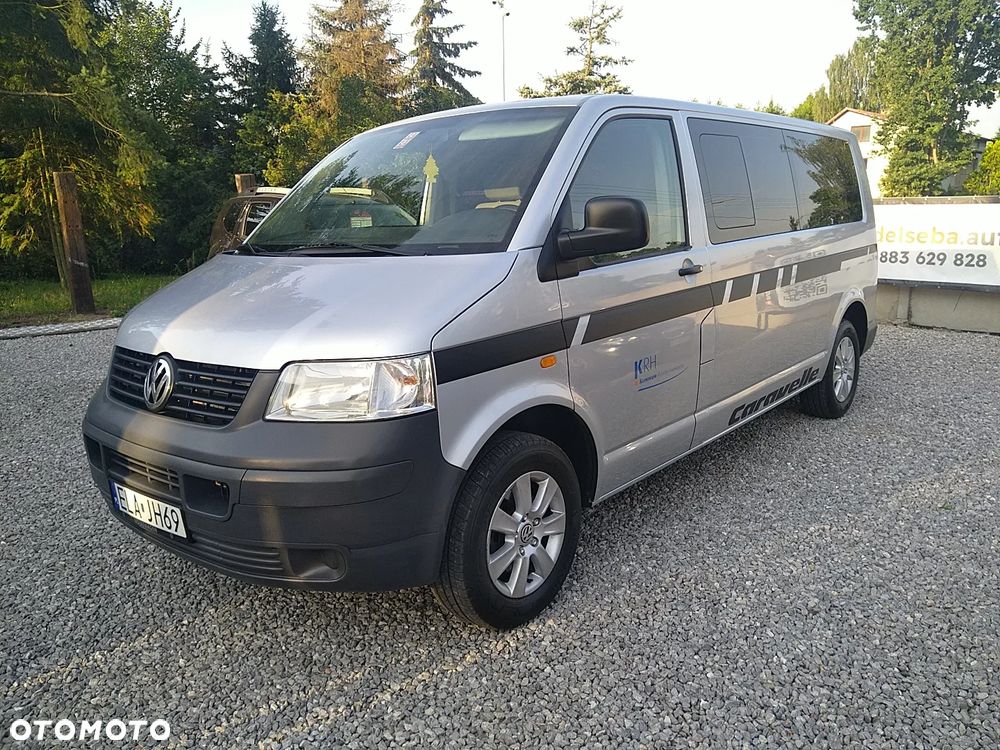 Volkswagen Caravelle - 3