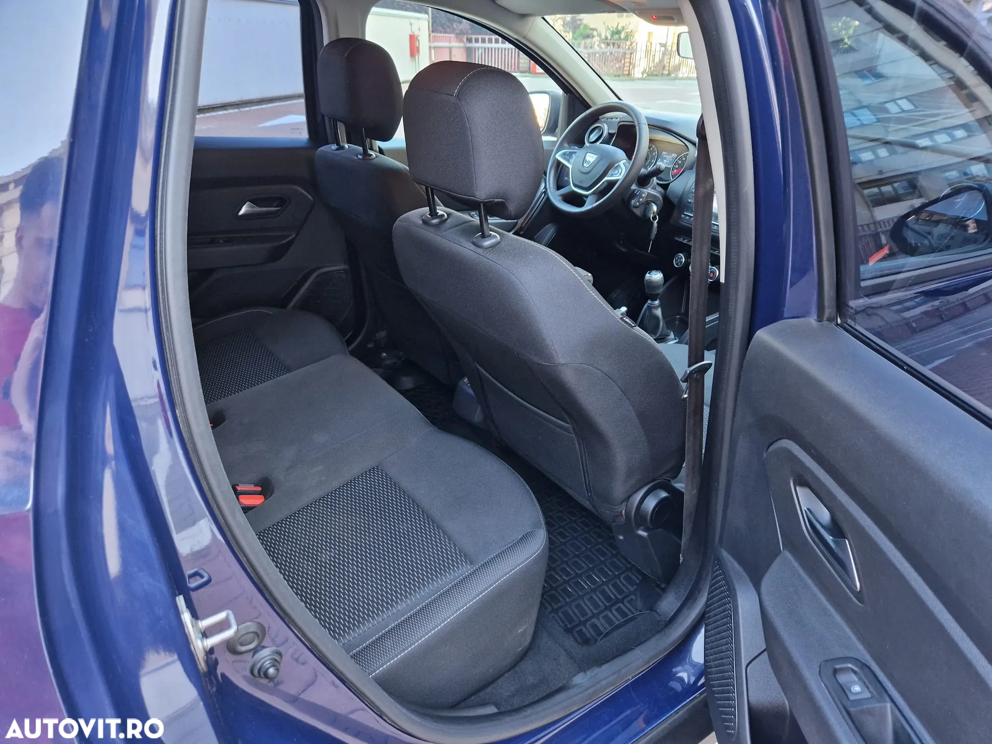 Dacia Duster 1.5 Blue dCi 4WD Comfort - 12