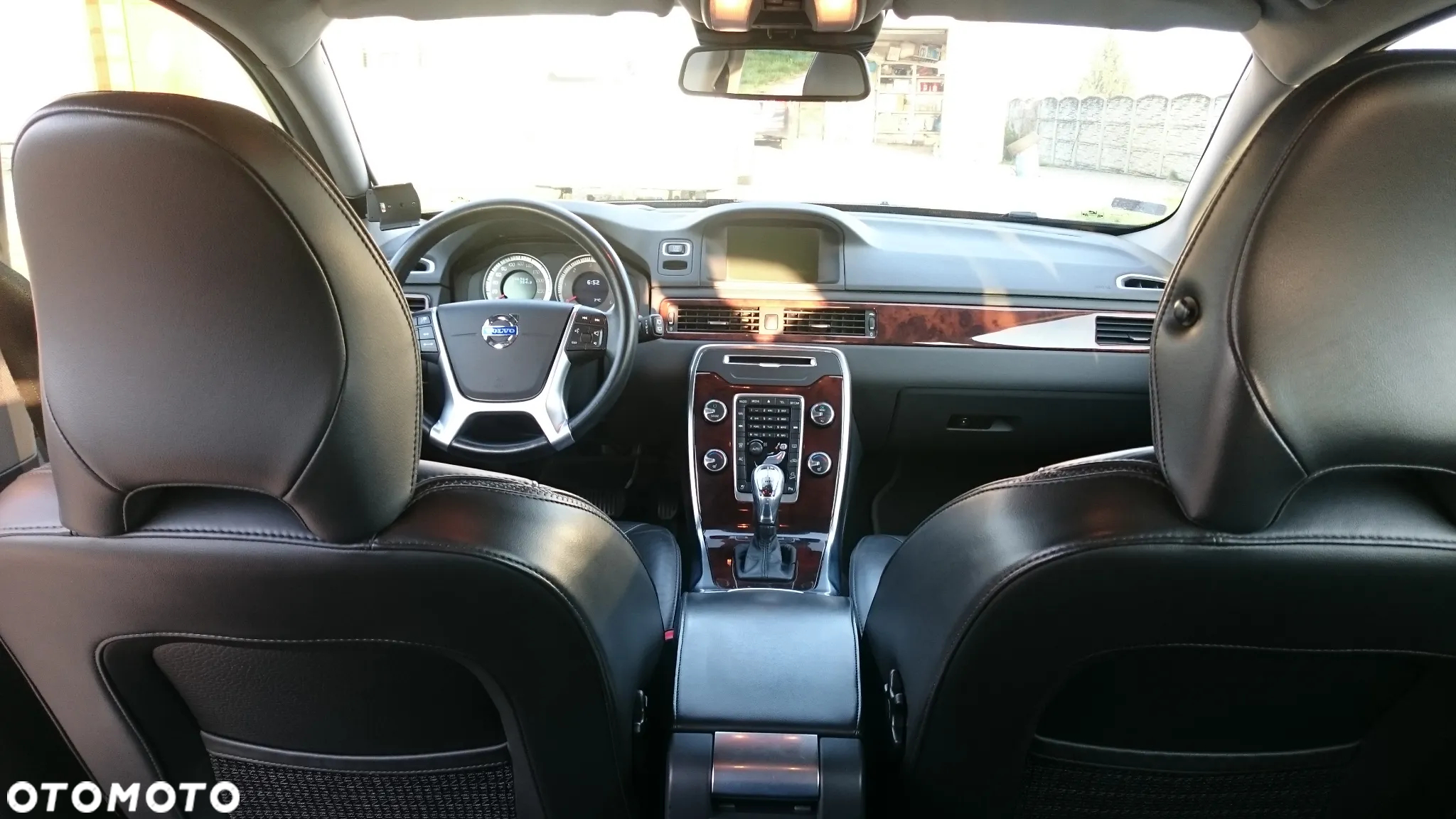 Volvo XC 70 D5 AWD Summum - 9