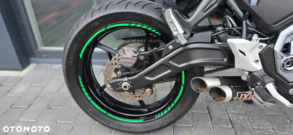 Kawasaki Z 650 - 17