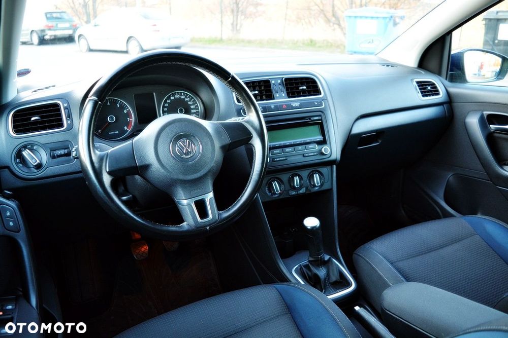 Volkswagen Polo 1.4 MATCH - 5