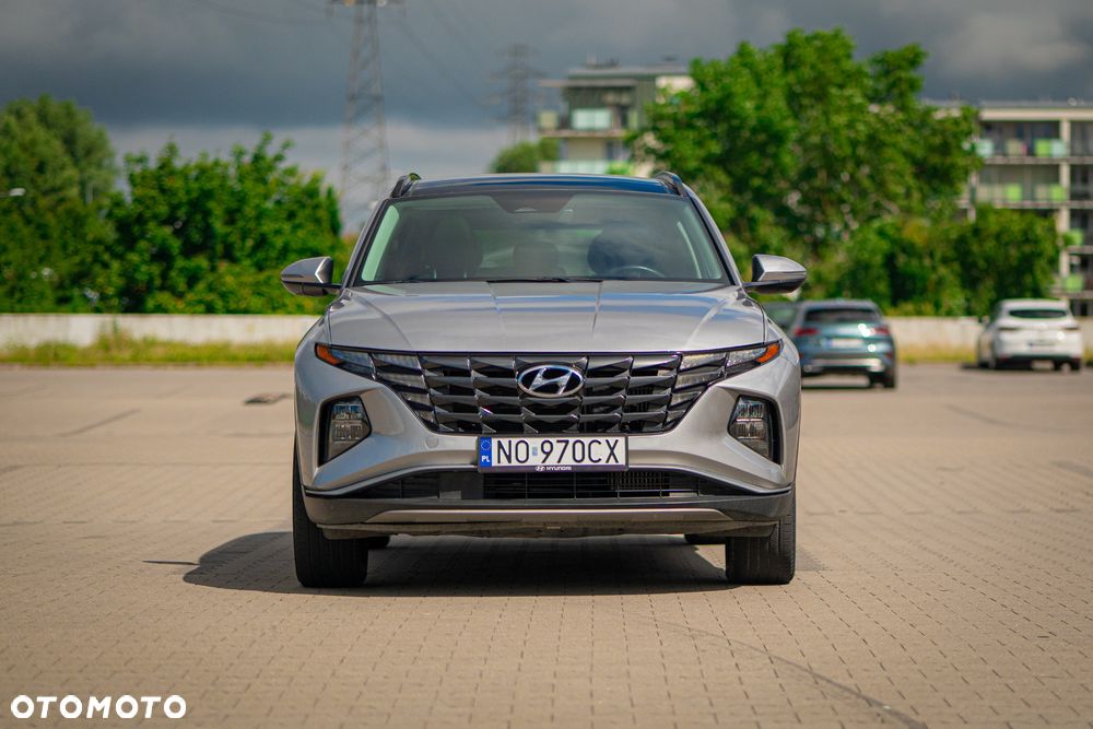 Hyundai Tucson 1.6 T-GDi HEV Executive 4WD - 2