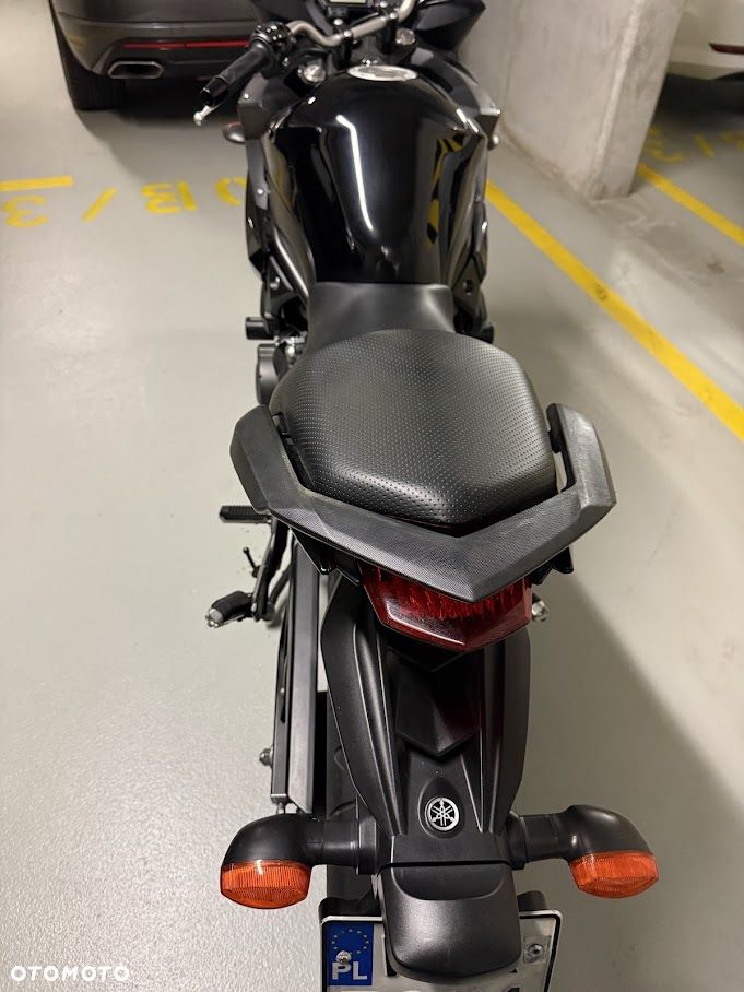 Yamaha XJ - 8