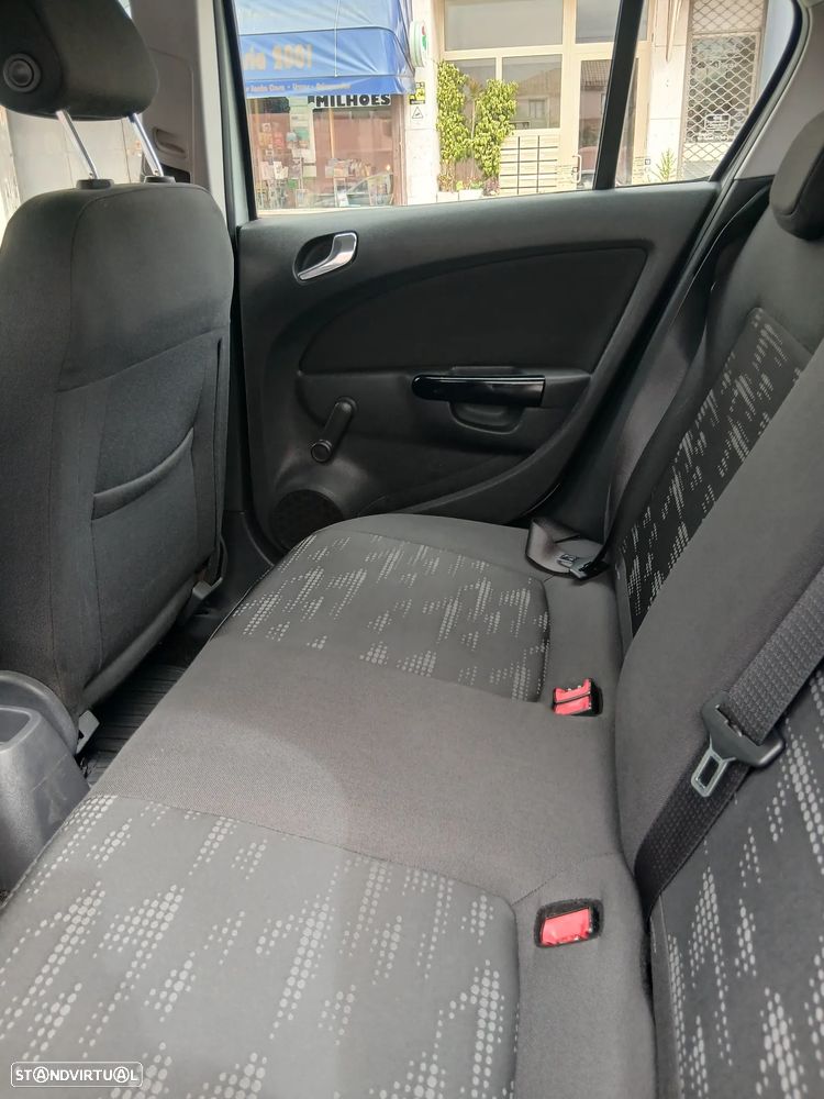 Opel Corsa 1.2 16V EcoFLEX Active - 9