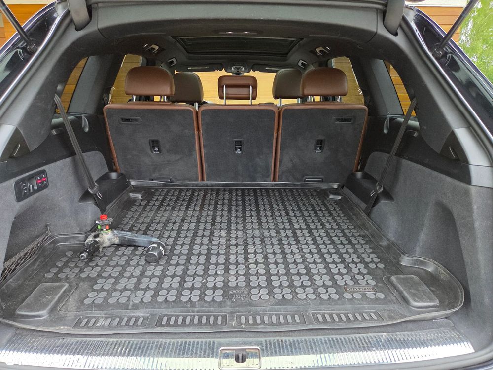 Audi Q7 - 17