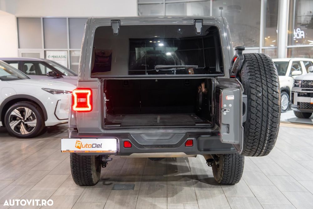 Jeep Wrangler 2.0 T-GDI Hardtop AWD Automatik Sahara - 12