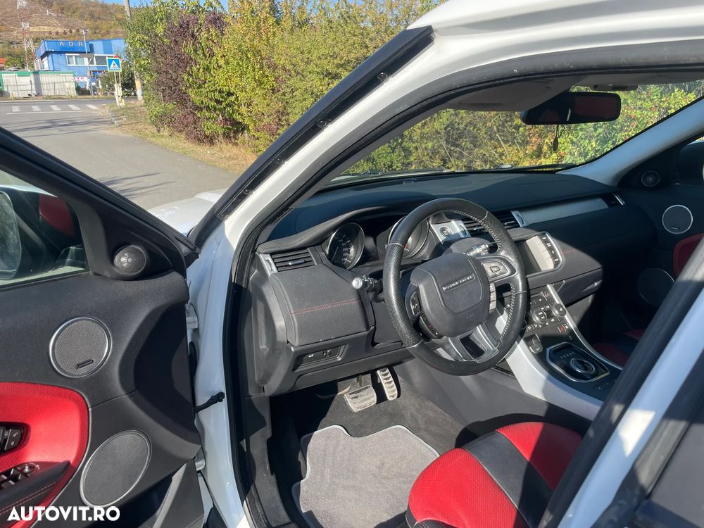 Land Rover Range Rover Evoque - 16