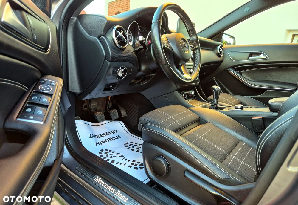 Mercedes-Benz Klasa A 180 (BlueEFFICIENCY) Urban - 31