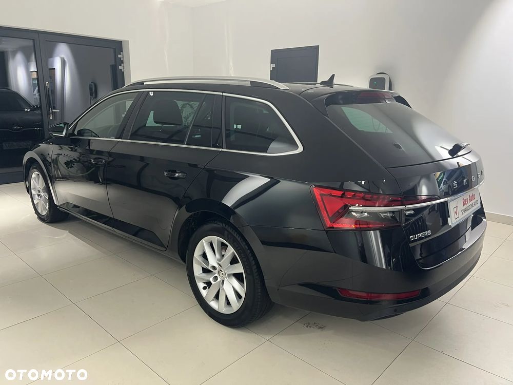 Skoda Superb 1.5 TSI Ambition DSG - 7