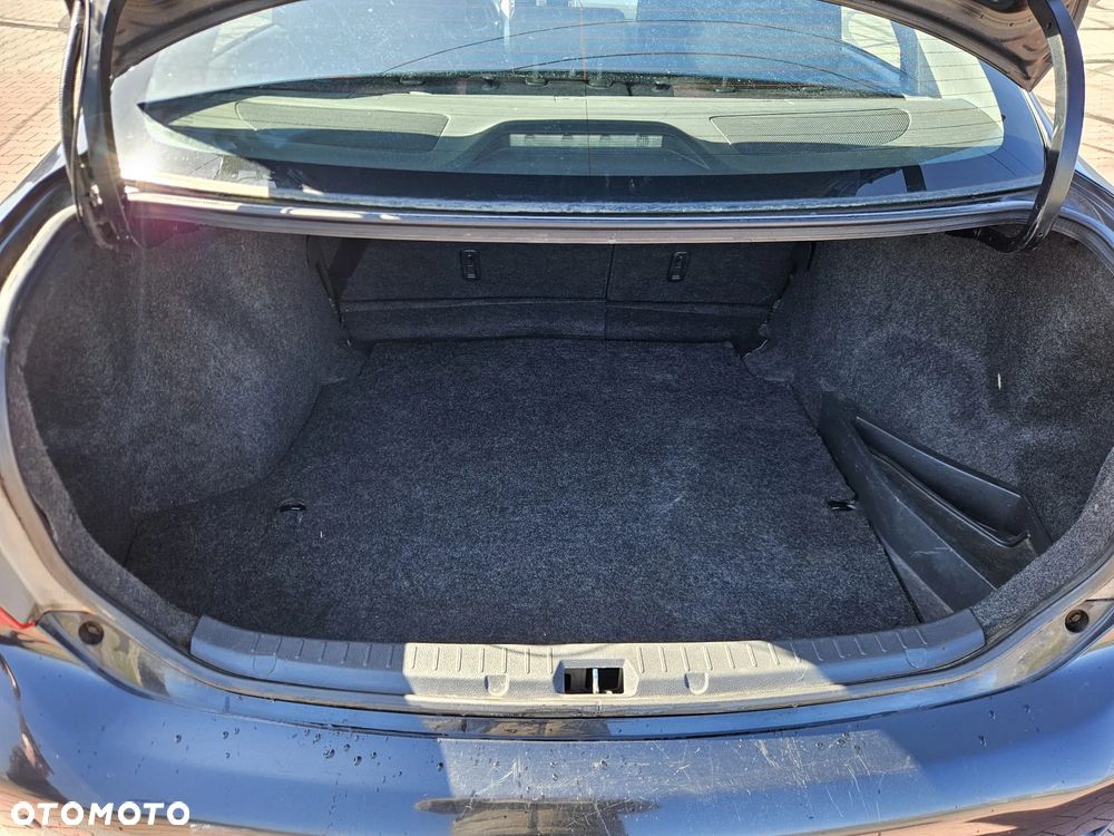 Toyota Corolla 1.4 D-4D Dynamic - 15