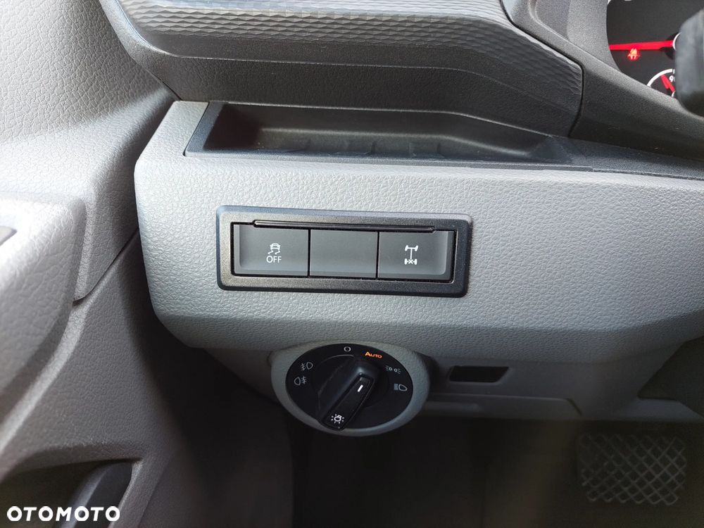 Volkswagen Transporter - 23