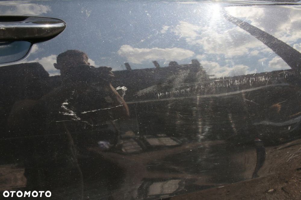 drzwi prawe przednie VW Passat B7 - 8