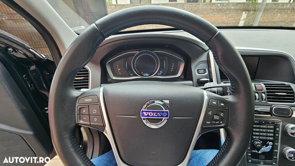 Volvo XC 60 - 14