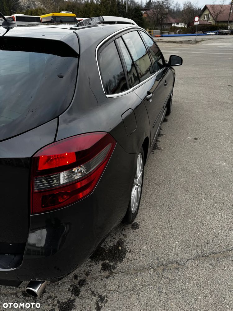 Renault Laguna 2.0 dCi Initiale - 23