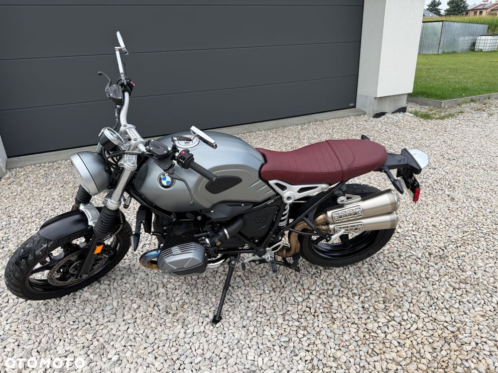 BMW R - 2