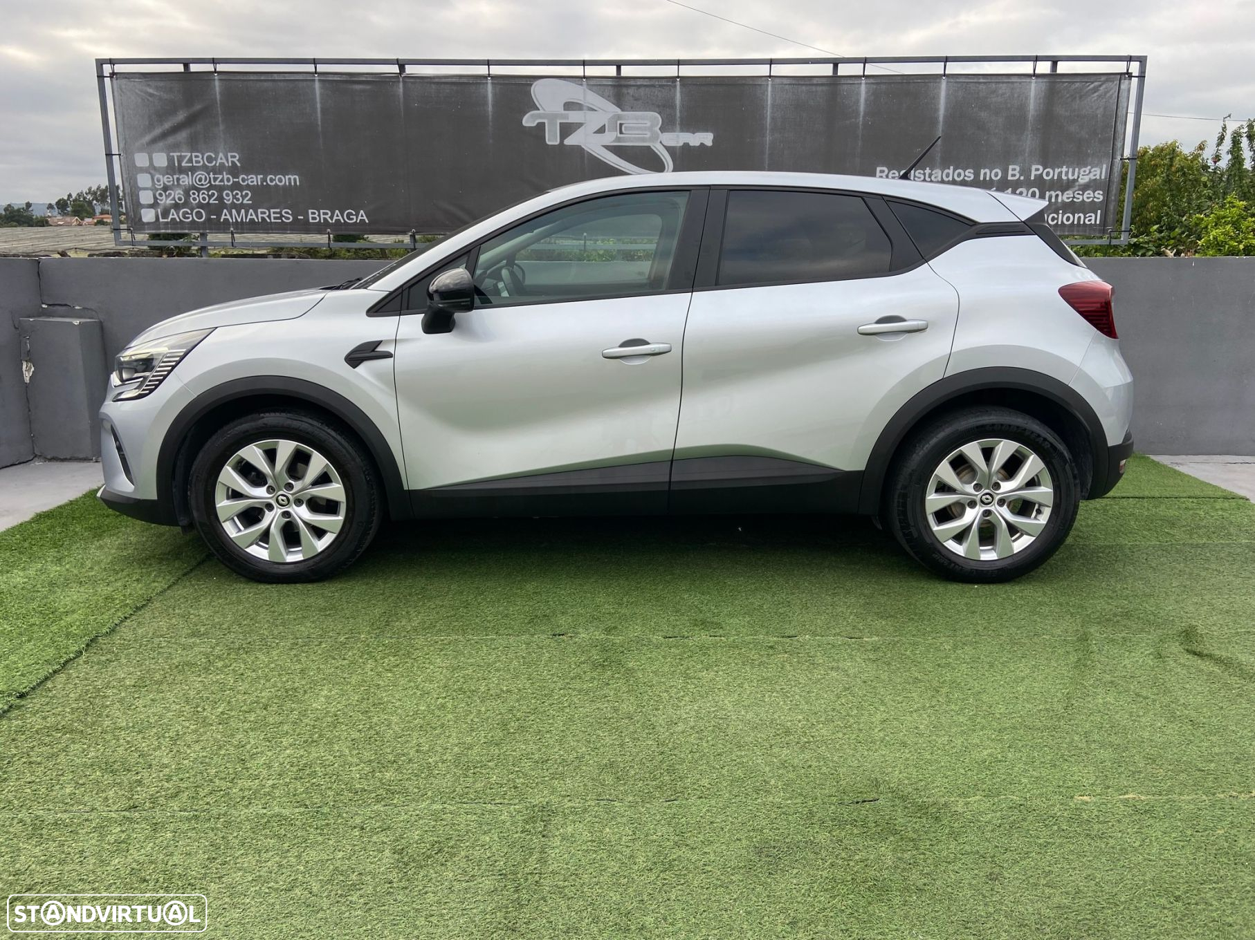 Renault Captur 1.0 TCe Equilibre Bi-Fuel - 4
