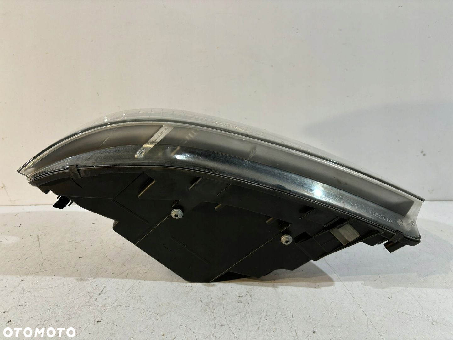 VOLKSWAGEN Transporter T5 Lampa Prawa - 16769 - 4