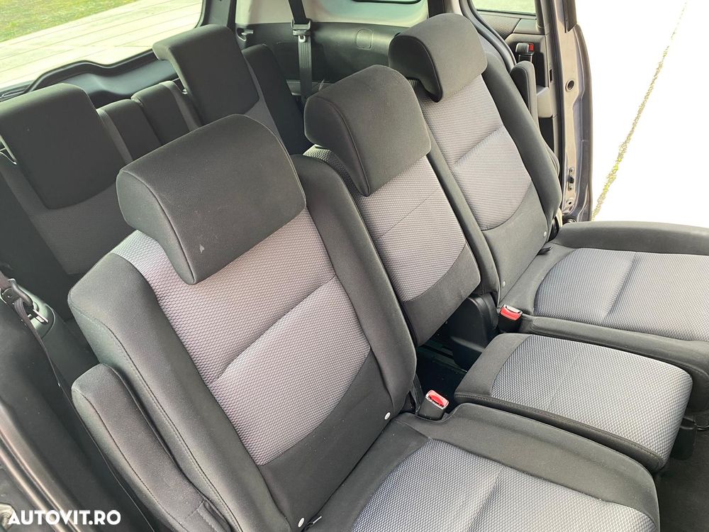 Mazda 5 CD143 GTA - 11