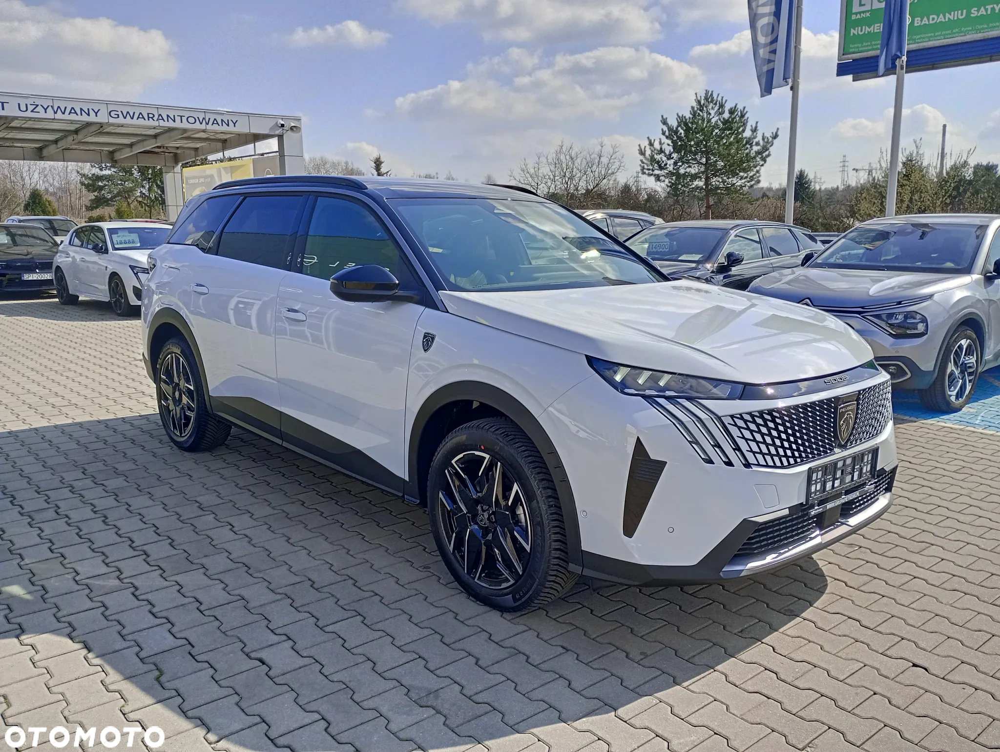 Peugeot 5008 1.2 PureTech mHEV GT S&S e-DCS6 - 4