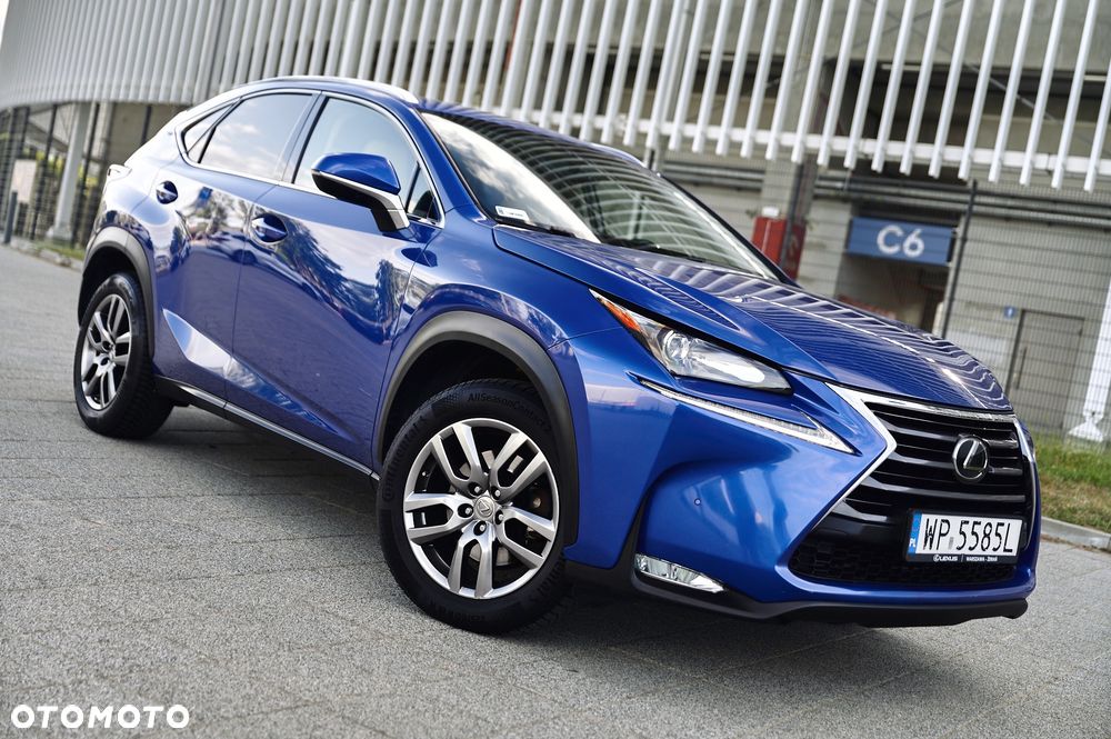 Lexus NX 200t Prestige AWD - 3
